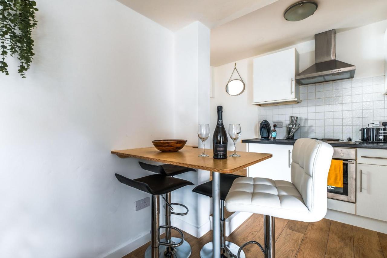 Cosy Flat In Free Parking Area, Next To Bus Stop Brighton Luaran gambar